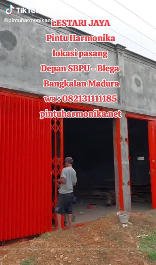 Pintu Harmonika Bangkalan